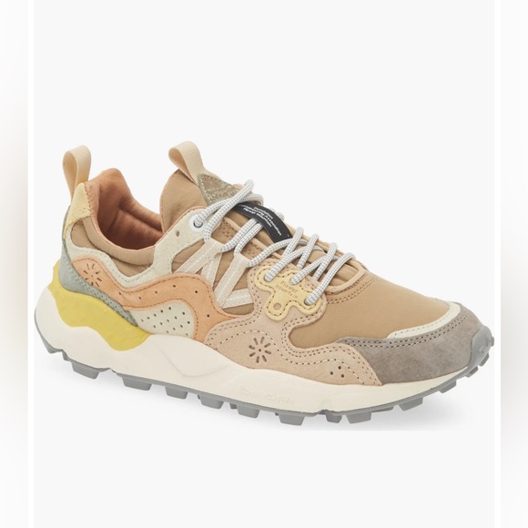 NWT Flower Mountain Yamano 3 Sneaker in Stone Mud - Picture 2 of 14